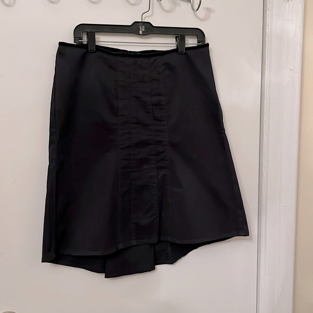 GAP skirt.
